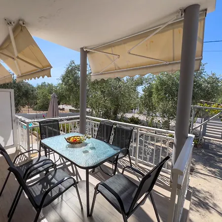 Sivi's Сasa de vacaciones Skála Kallirákhis